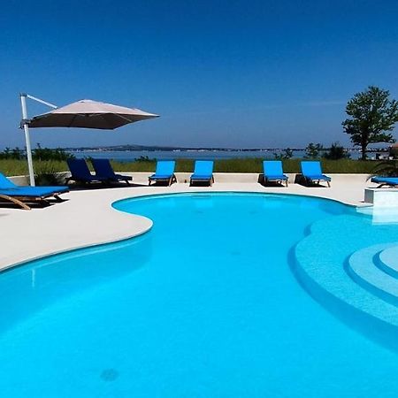 Aparthotel Dalmacija プリヴラカ エクステリア 写真