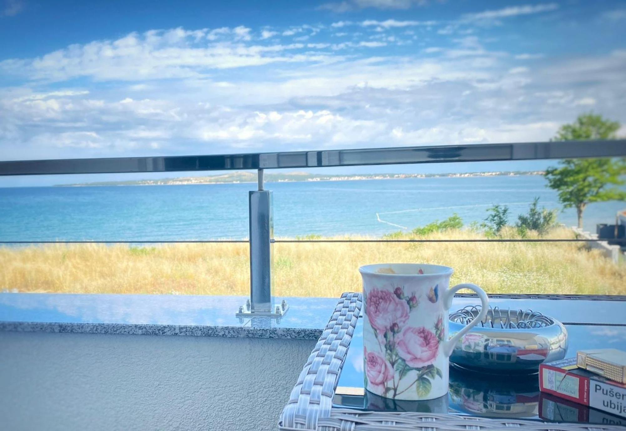 Aparthotel Dalmacija プリヴラカ エクステリア 写真