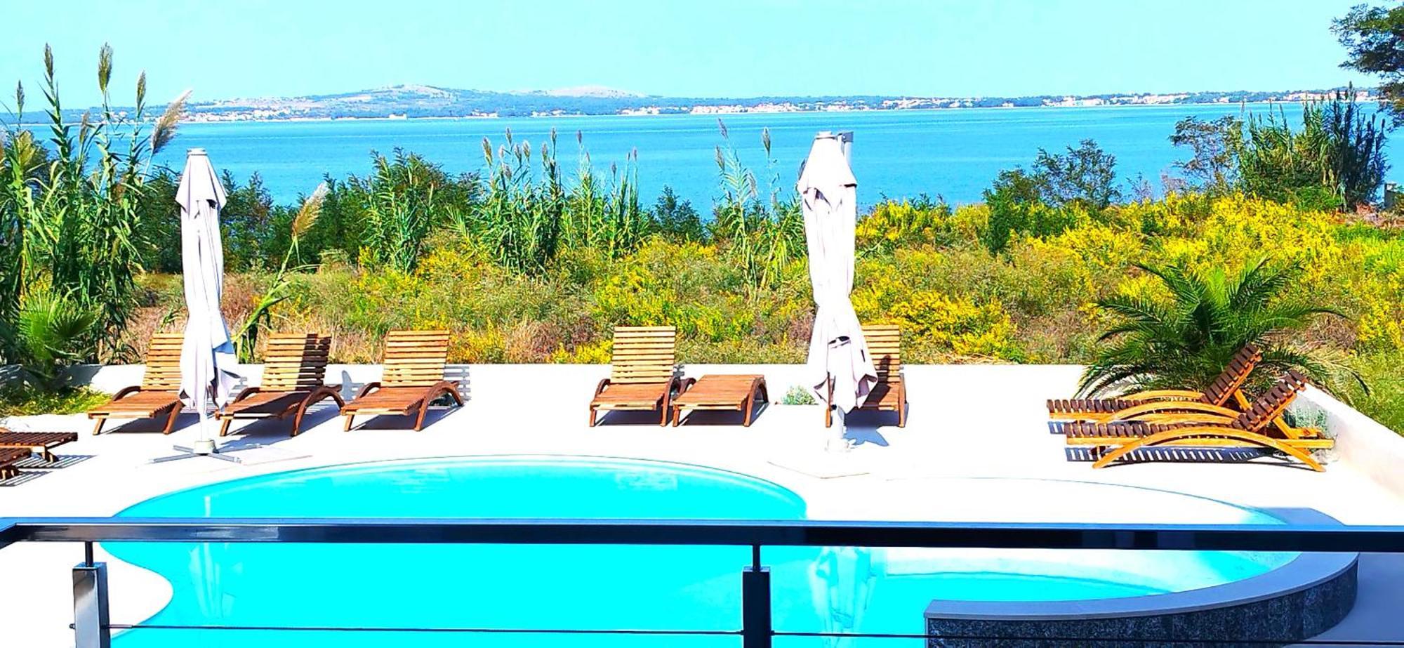 Aparthotel Dalmacija プリヴラカ エクステリア 写真